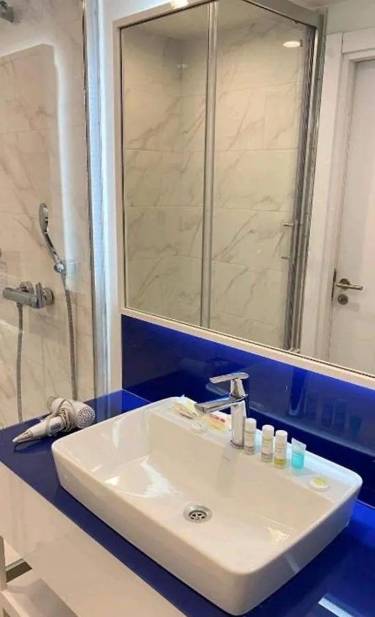 Orbi City Sea View Aparthotel C Batumi